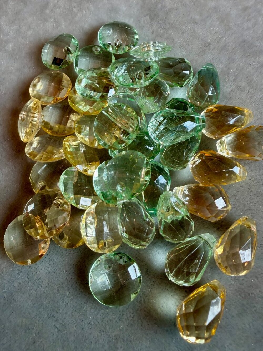 Loose Glass Beads